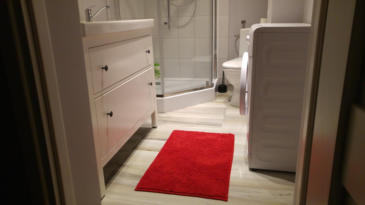 Rent0Nline Niepodleglosci Rooms Metro Warszawa Eksteriør bilde