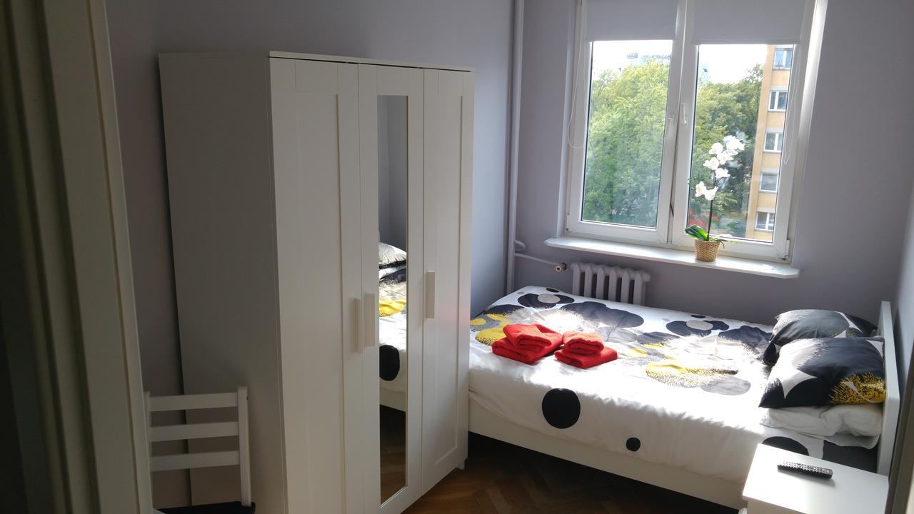 Rent0Nline Niepodleglosci Rooms Metro Warszawa Eksteriør bilde