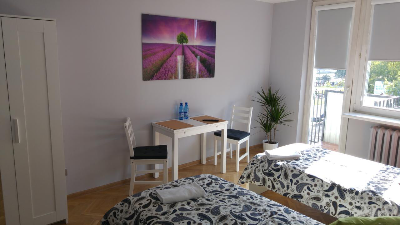 Rent0Nline Niepodleglosci Rooms Metro Warszawa Eksteriør bilde